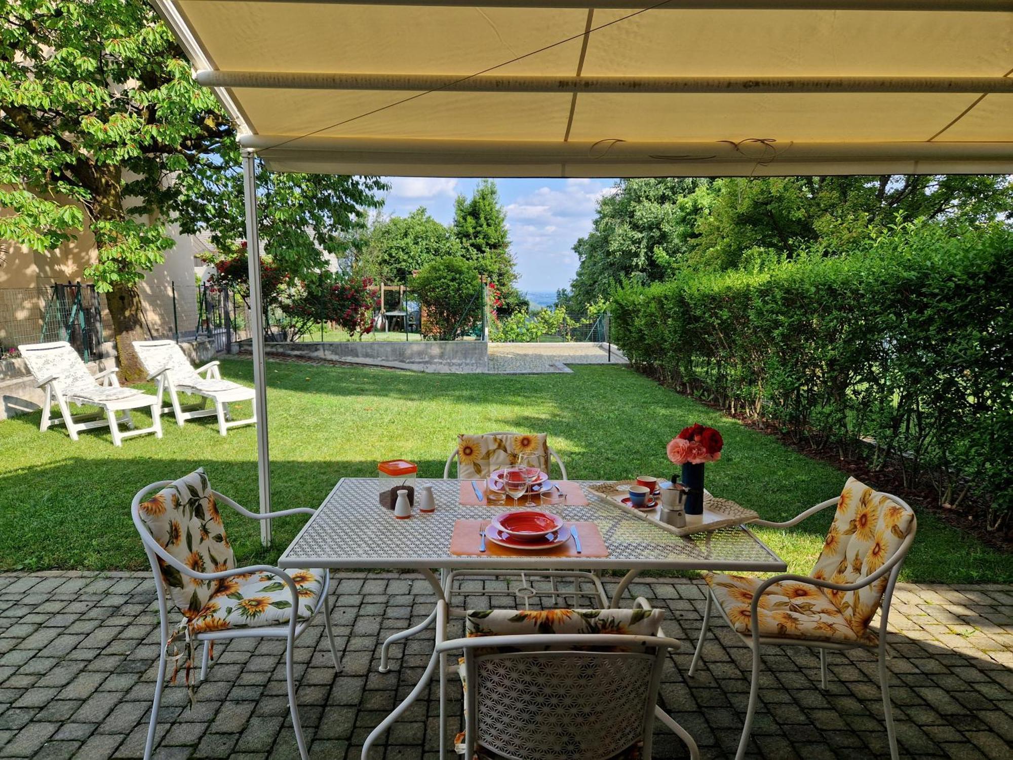 Vacanze Casa Di Trizzi コモ エクステリア 写真